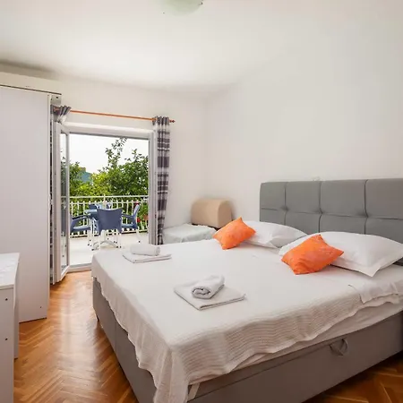 Magic With Sea View Apartmán