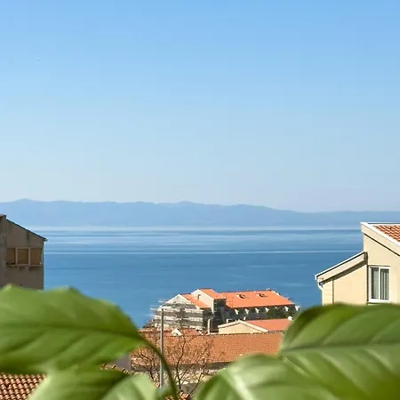 Magic With Sea View 아파트